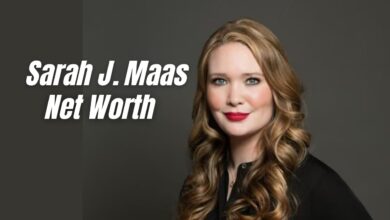 Sarah J. Maas Net Worth